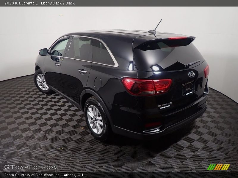 Ebony Black / Black 2020 Kia Sorento L