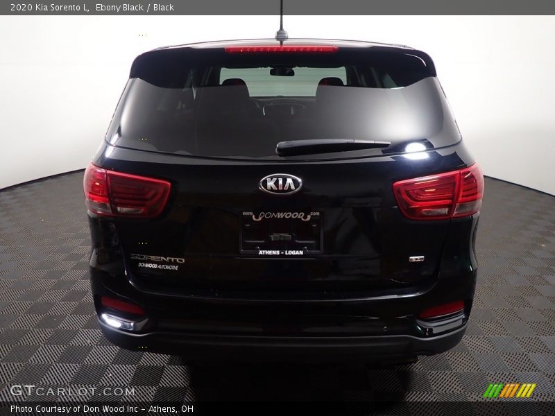 Ebony Black / Black 2020 Kia Sorento L