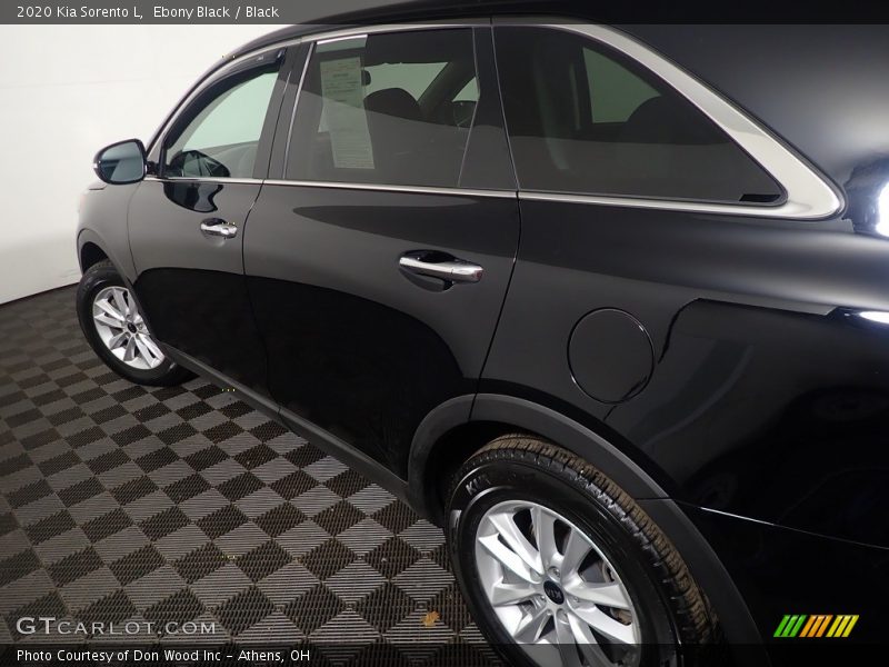 Ebony Black / Black 2020 Kia Sorento L