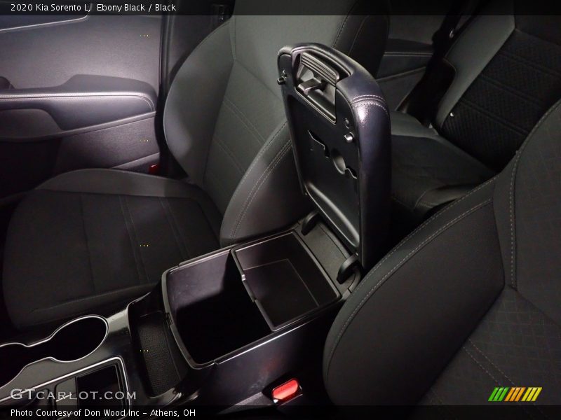 Ebony Black / Black 2020 Kia Sorento L