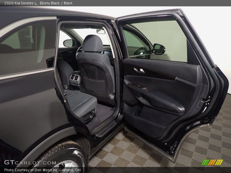 Ebony Black / Black 2020 Kia Sorento L