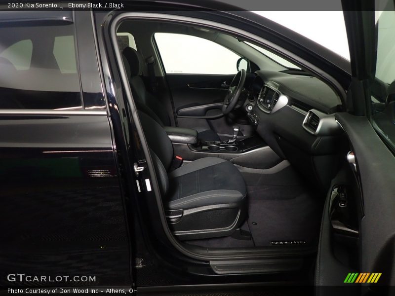 Ebony Black / Black 2020 Kia Sorento L