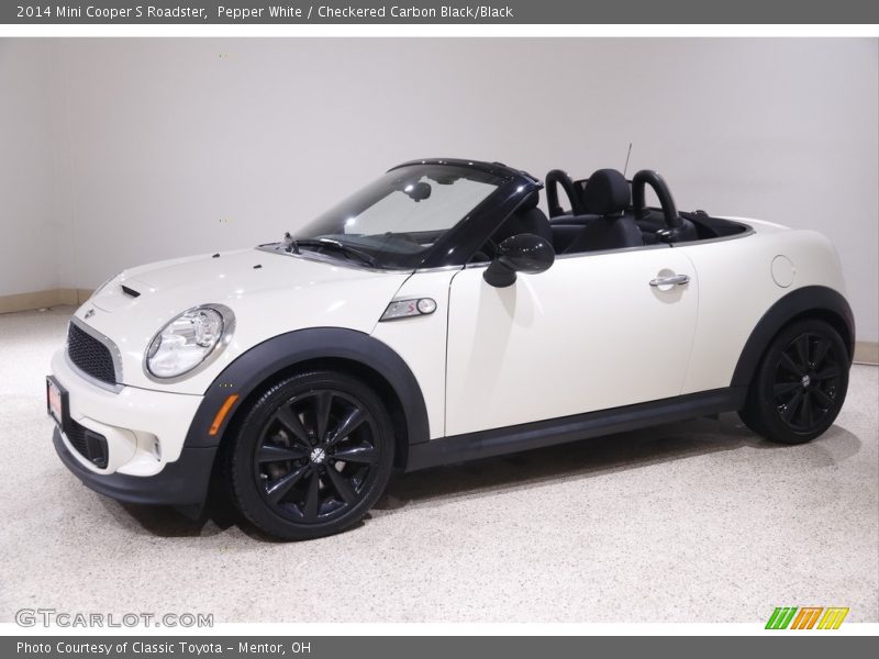 Pepper White / Checkered Carbon Black/Black 2014 Mini Cooper S Roadster
