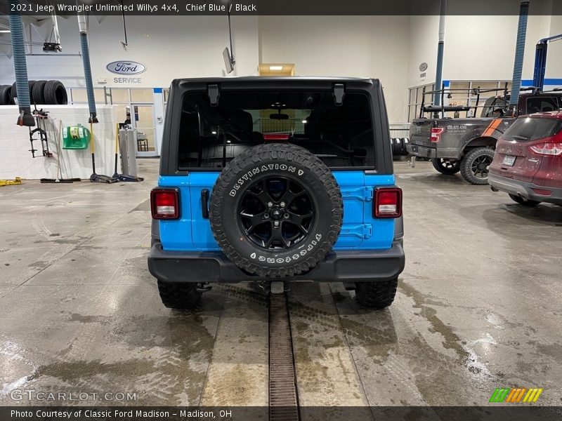 Chief Blue / Black 2021 Jeep Wrangler Unlimited Willys 4x4