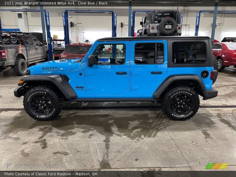Chief Blue / Black 2021 Jeep Wrangler Unlimited Willys 4x4