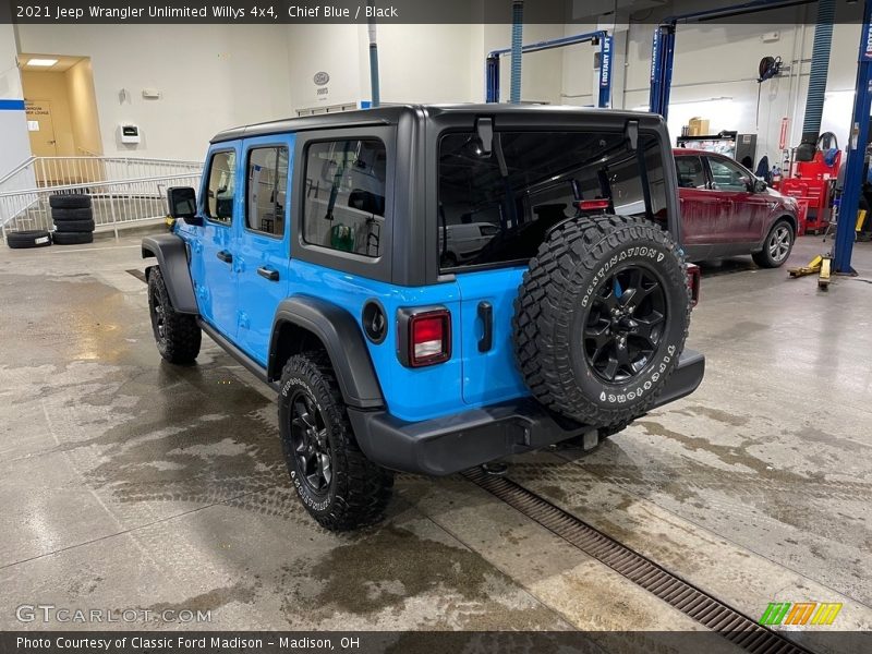 Chief Blue / Black 2021 Jeep Wrangler Unlimited Willys 4x4