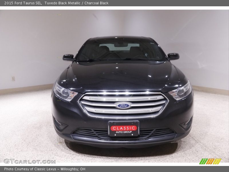 Tuxedo Black Metallic / Charcoal Black 2015 Ford Taurus SEL
