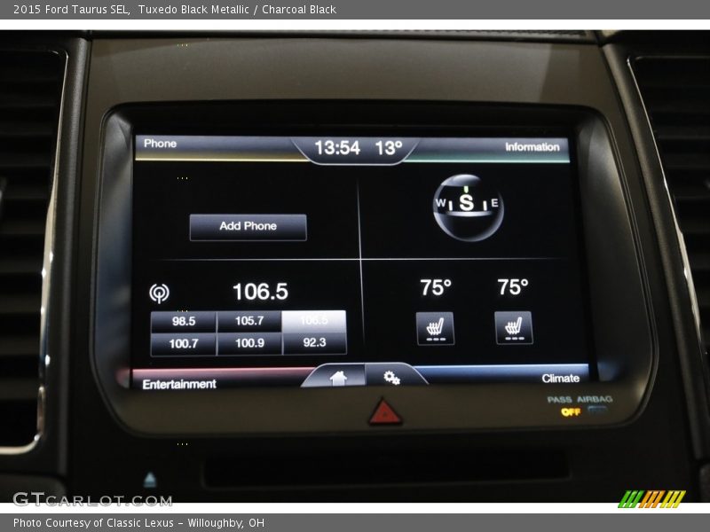 Tuxedo Black Metallic / Charcoal Black 2015 Ford Taurus SEL