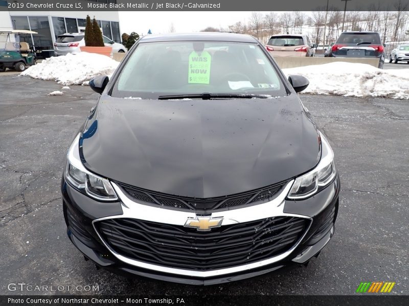 Mosaic Black Metallic / Jet Black/­Galvanized 2019 Chevrolet Cruze LS