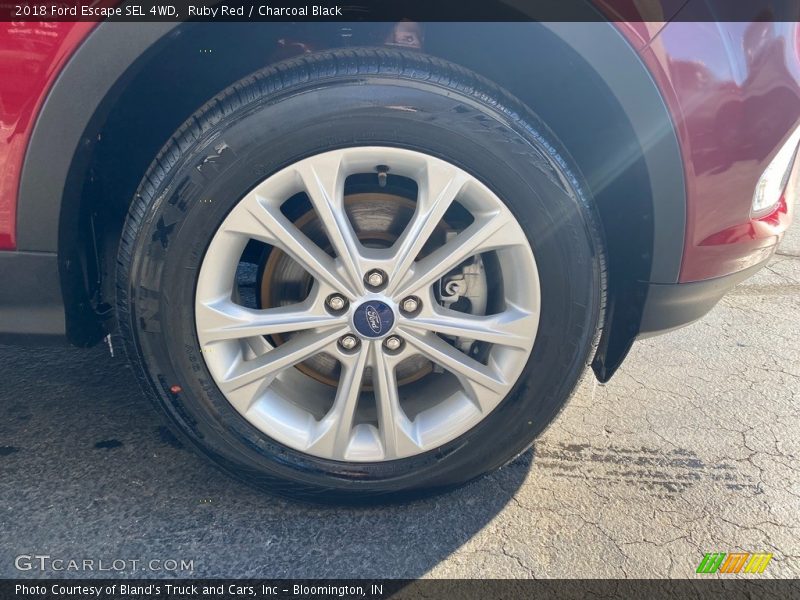 Ruby Red / Charcoal Black 2018 Ford Escape SEL 4WD