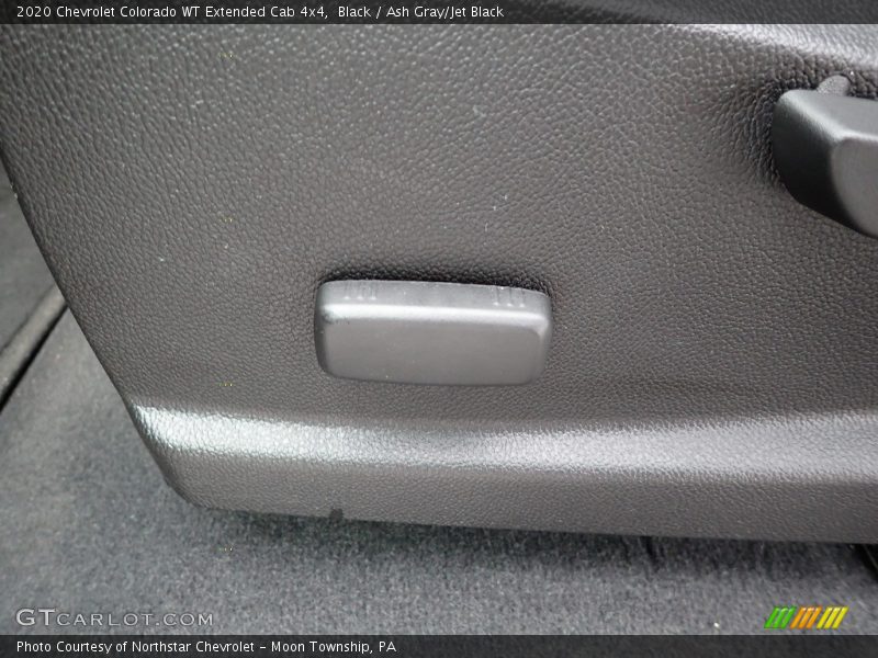 Black / Ash Gray/Jet Black 2020 Chevrolet Colorado WT Extended Cab 4x4