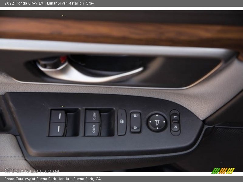 Controls of 2022 CR-V EX