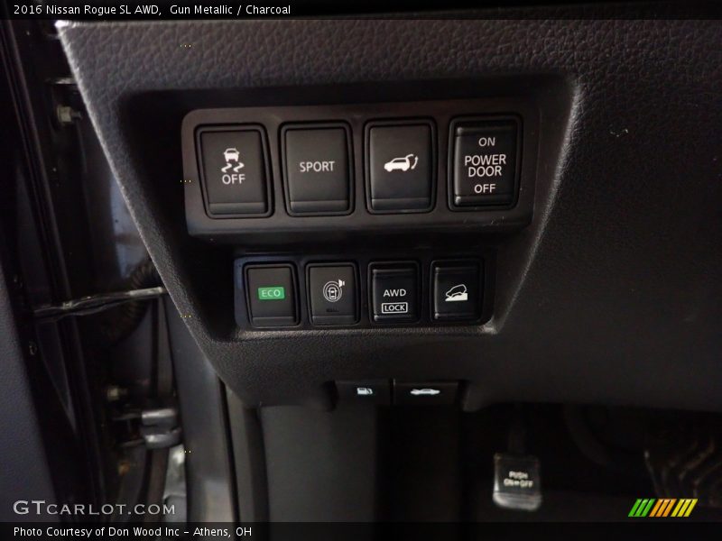 Gun Metallic / Charcoal 2016 Nissan Rogue SL AWD
