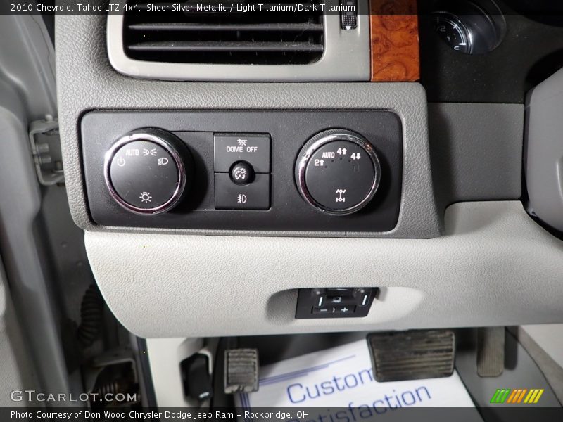 Sheer Silver Metallic / Light Titanium/Dark Titanium 2010 Chevrolet Tahoe LTZ 4x4