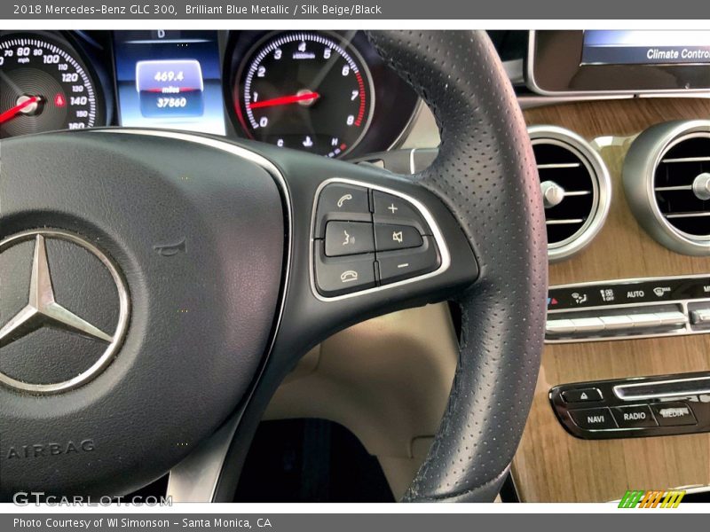 Brilliant Blue Metallic / Silk Beige/Black 2018 Mercedes-Benz GLC 300