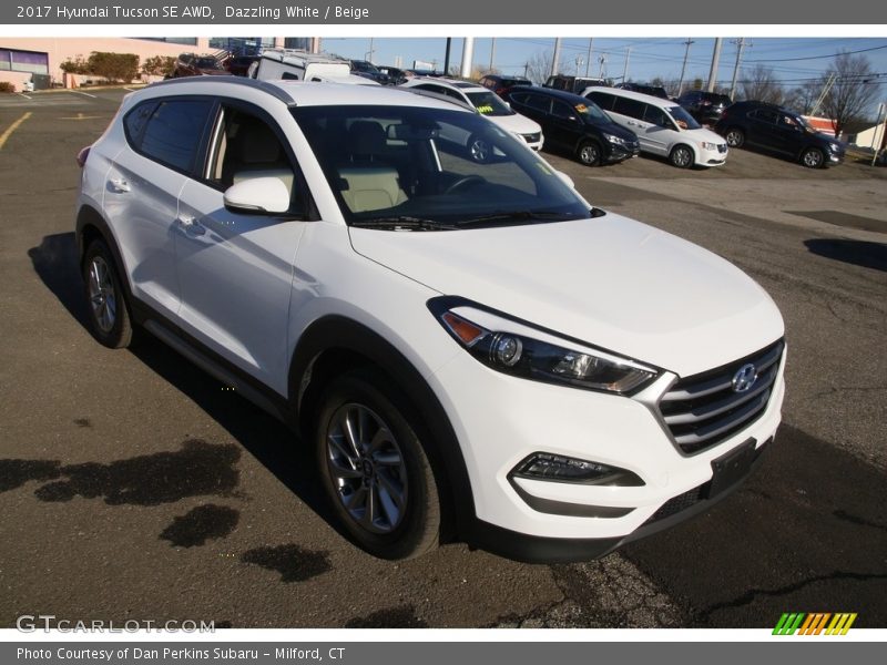 Dazzling White / Beige 2017 Hyundai Tucson SE AWD