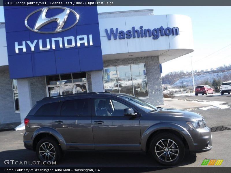 Granite Pearl / Black/Light Frost Beige 2018 Dodge Journey SXT
