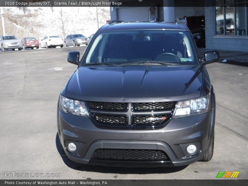 Granite Pearl / Black/Light Frost Beige 2018 Dodge Journey SXT