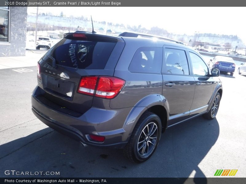 Granite Pearl / Black/Light Frost Beige 2018 Dodge Journey SXT