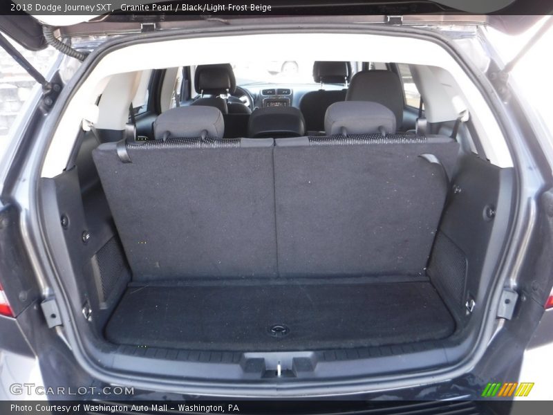 Granite Pearl / Black/Light Frost Beige 2018 Dodge Journey SXT