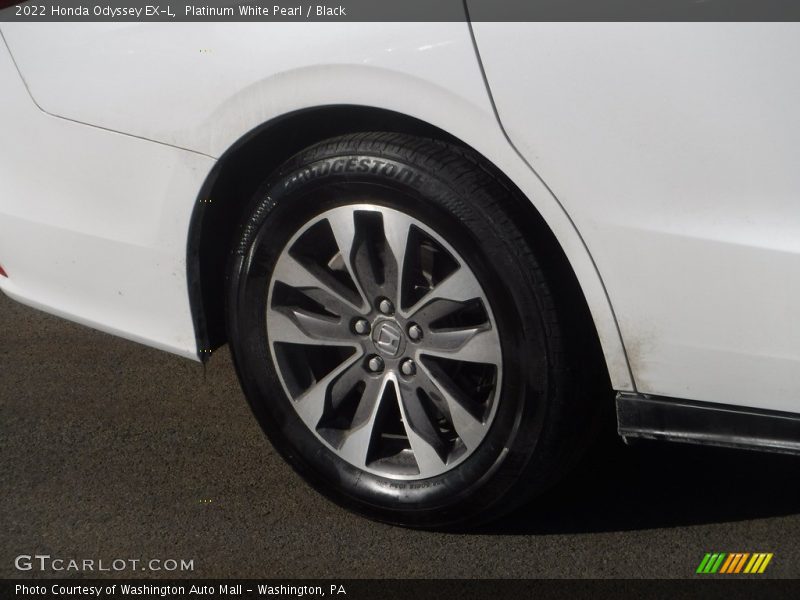 Platinum White Pearl / Black 2022 Honda Odyssey EX-L