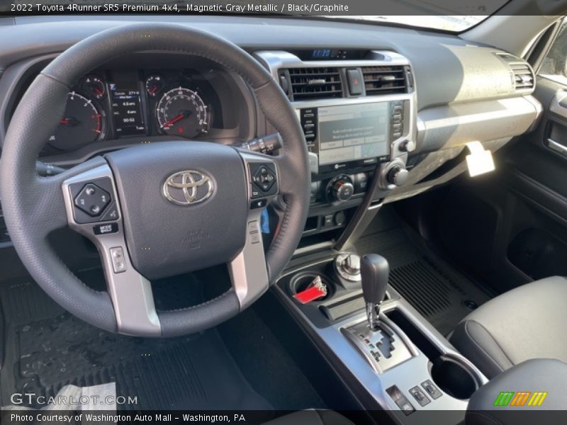 Magnetic Gray Metallic / Black/Graphite 2022 Toyota 4Runner SR5 Premium 4x4