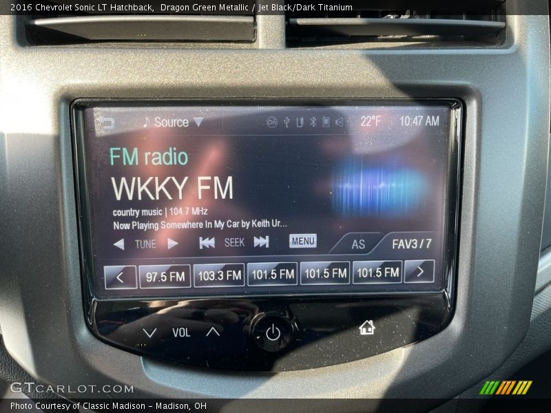 Dragon Green Metallic / Jet Black/Dark Titanium 2016 Chevrolet Sonic LT Hatchback