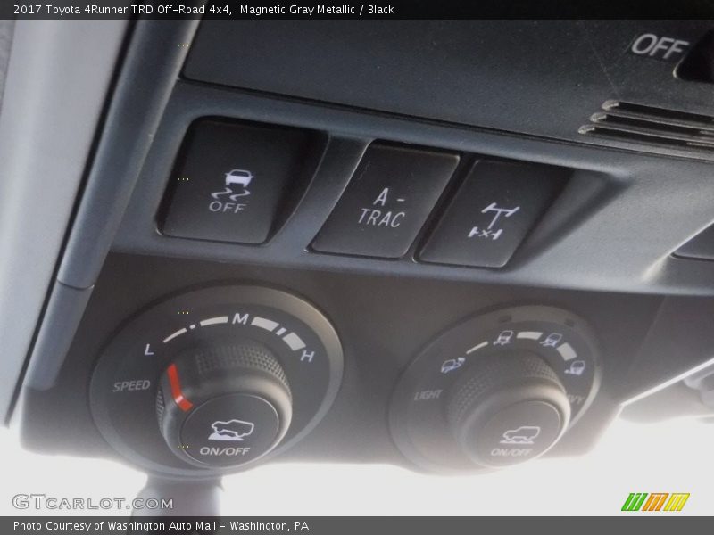 Magnetic Gray Metallic / Black 2017 Toyota 4Runner TRD Off-Road 4x4