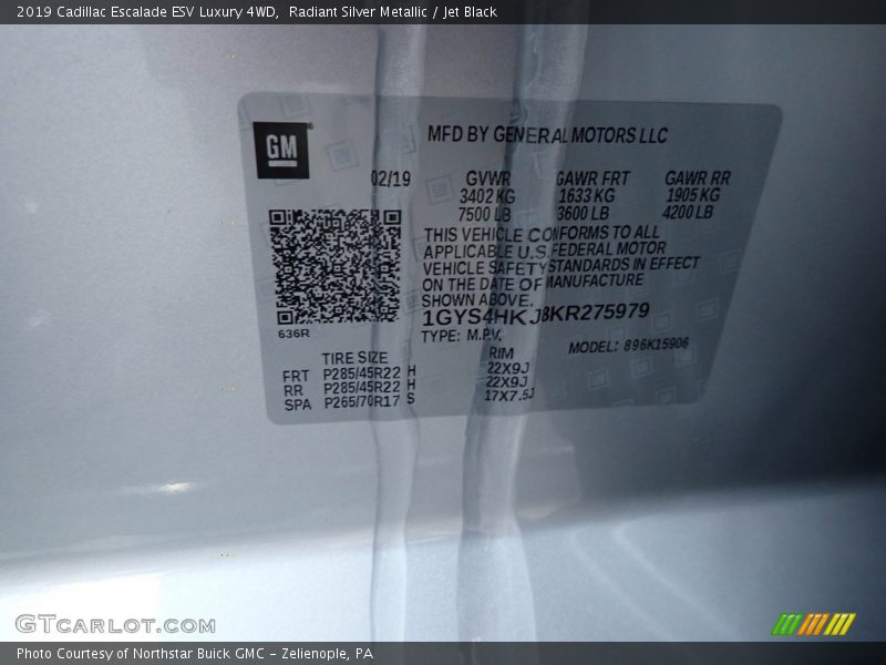 Radiant Silver Metallic / Jet Black 2019 Cadillac Escalade ESV Luxury 4WD