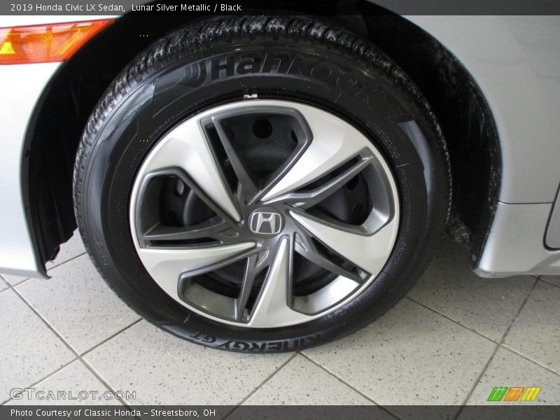 Lunar Silver Metallic / Black 2019 Honda Civic LX Sedan