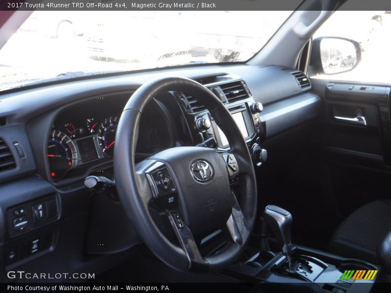Magnetic Gray Metallic / Black 2017 Toyota 4Runner TRD Off-Road 4x4