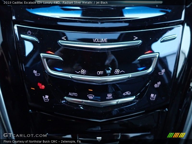 Radiant Silver Metallic / Jet Black 2019 Cadillac Escalade ESV Luxury 4WD