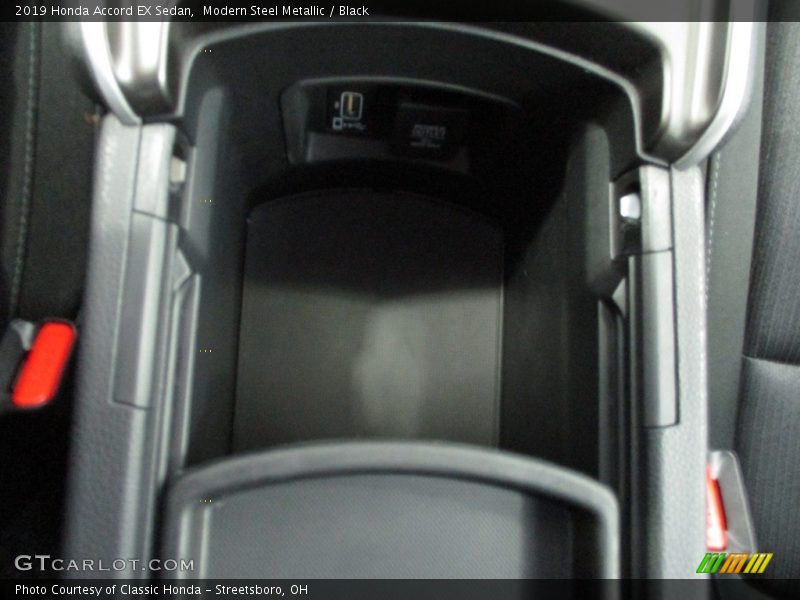 Modern Steel Metallic / Black 2019 Honda Accord EX Sedan