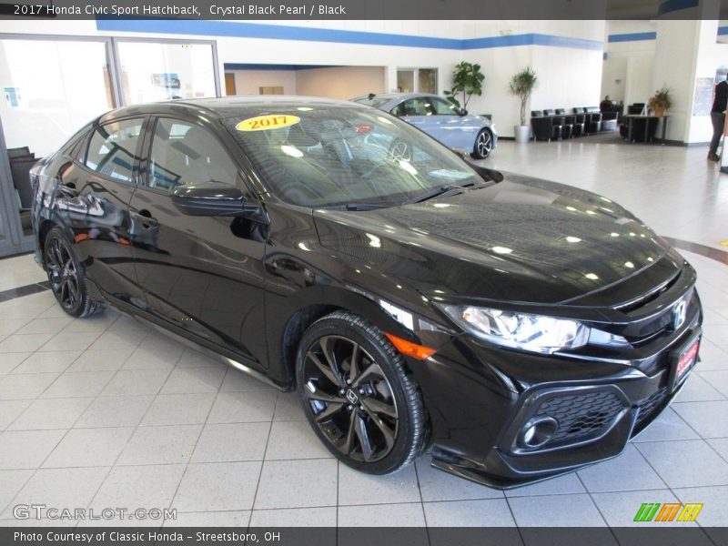 Front 3/4 View of 2017 Civic Sport Hatchback