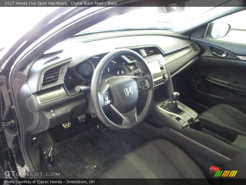 Crystal Black Pearl / Black 2017 Honda Civic Sport Hatchback