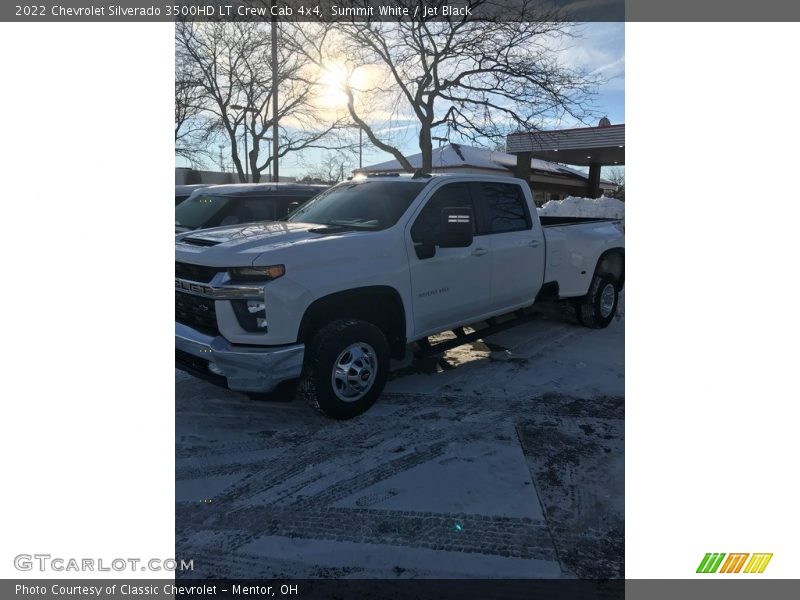Summit White / Jet Black 2022 Chevrolet Silverado 3500HD LT Crew Cab 4x4