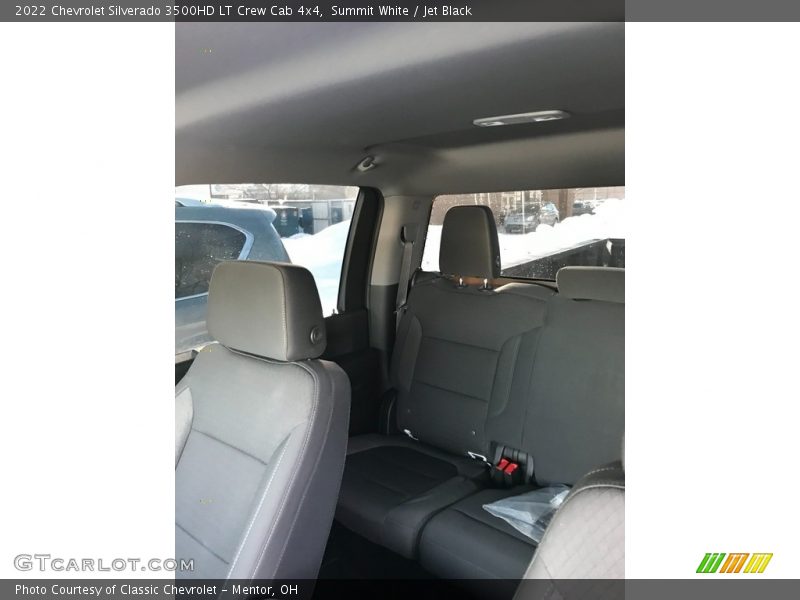 Summit White / Jet Black 2022 Chevrolet Silverado 3500HD LT Crew Cab 4x4