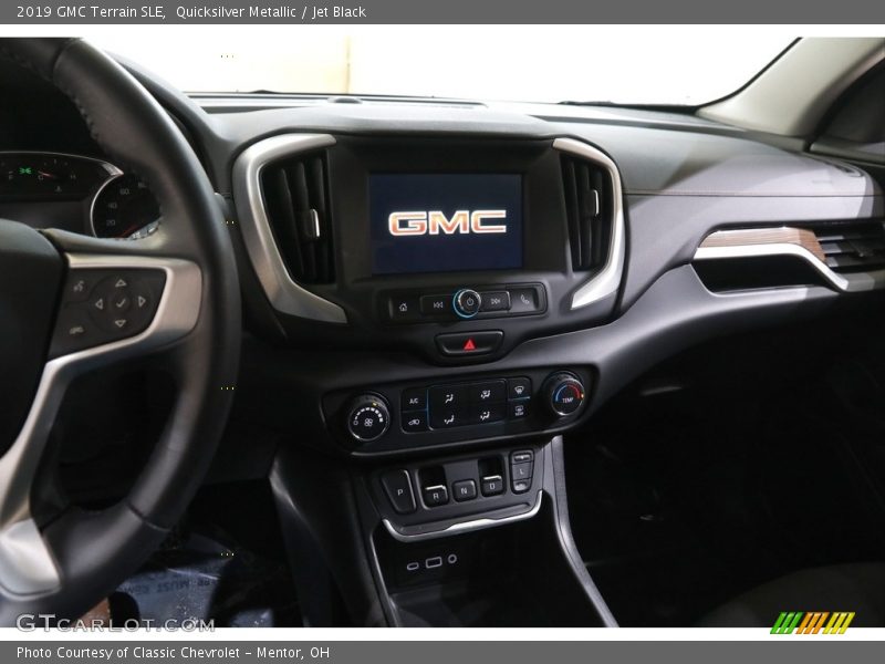 Quicksilver Metallic / Jet Black 2019 GMC Terrain SLE