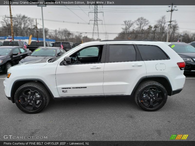 Bright White / Black 2021 Jeep Grand Cherokee Laredo 4x4 Freedom Edition