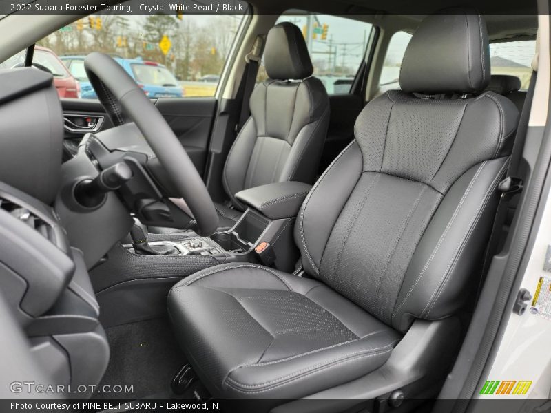 Crystal White Pearl / Black 2022 Subaru Forester Touring