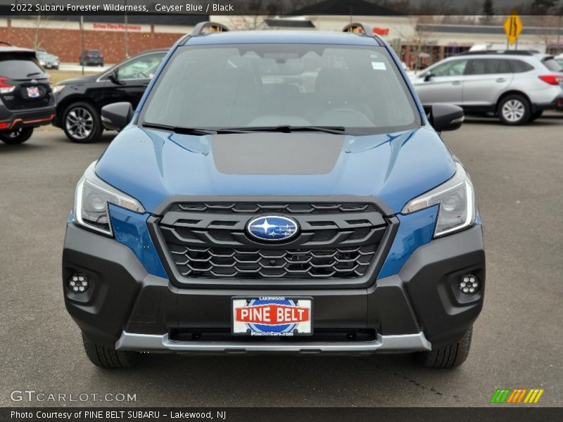 Geyser Blue / Black 2022 Subaru Forester Wilderness