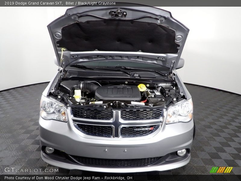 Billet / Black/Light Graystone 2019 Dodge Grand Caravan SXT