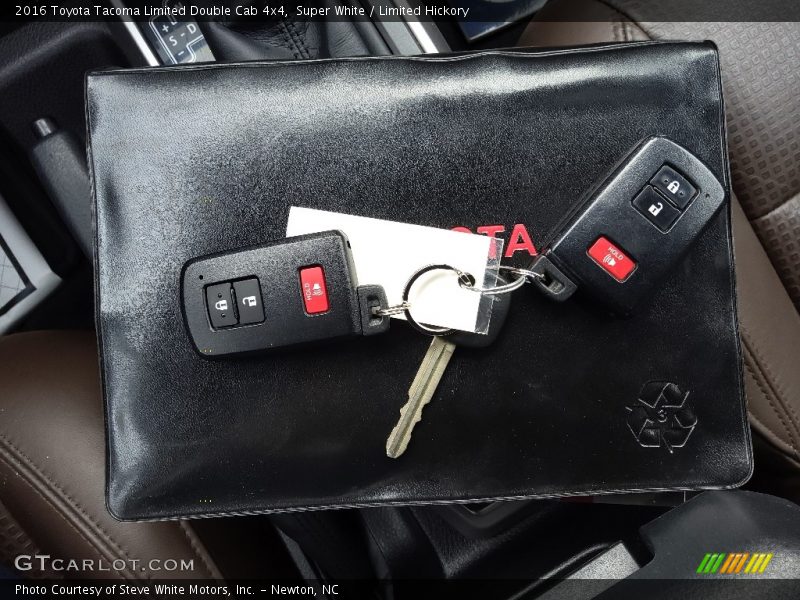Keys of 2016 Tacoma Limited Double Cab 4x4