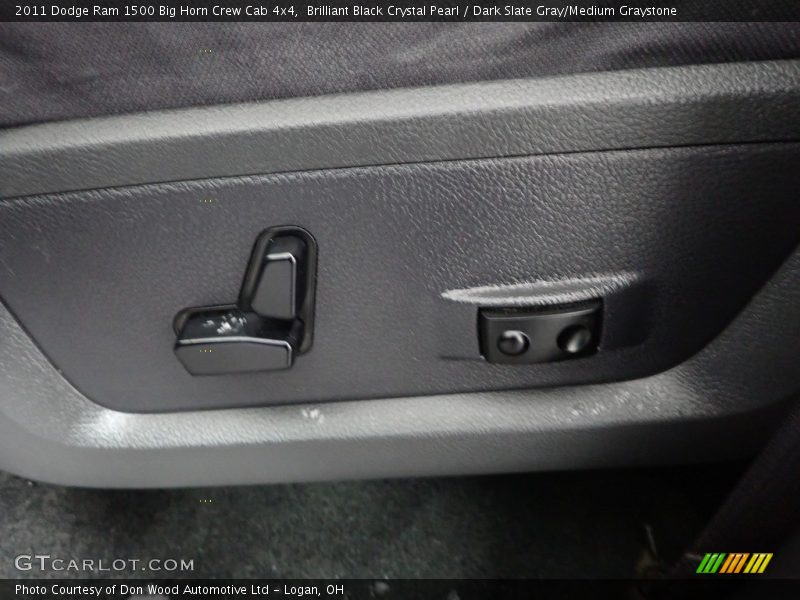 Brilliant Black Crystal Pearl / Dark Slate Gray/Medium Graystone 2011 Dodge Ram 1500 Big Horn Crew Cab 4x4