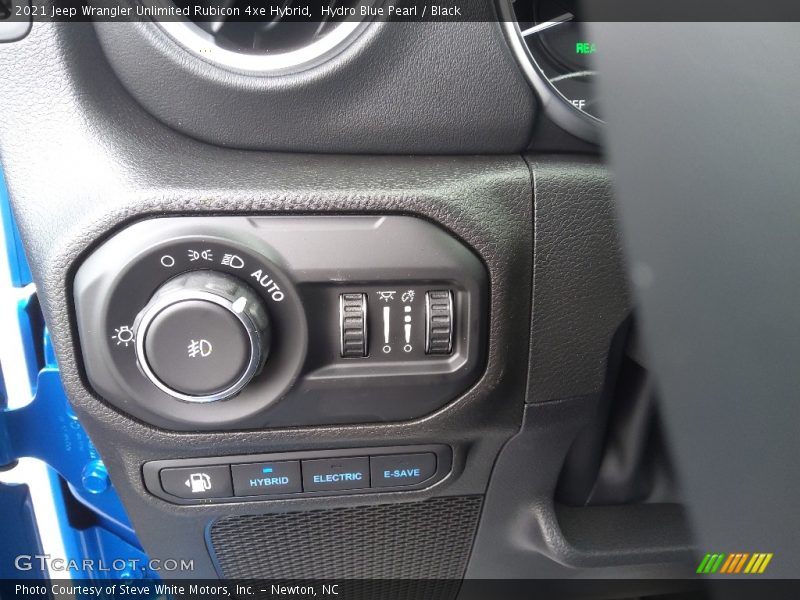 Controls of 2021 Wrangler Unlimited Rubicon 4xe Hybrid