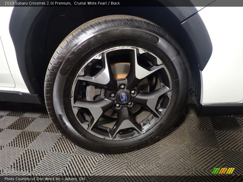 Crystal White Pearl / Black 2019 Subaru Crosstrek 2.0i Premium