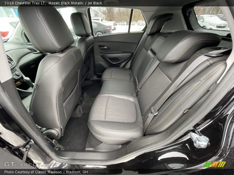 Mosaic Black Metallic / Jet Black 2019 Chevrolet Trax LT