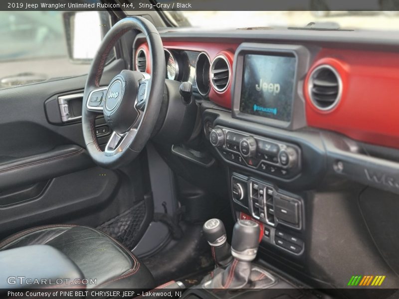 Sting-Gray / Black 2019 Jeep Wrangler Unlimited Rubicon 4x4