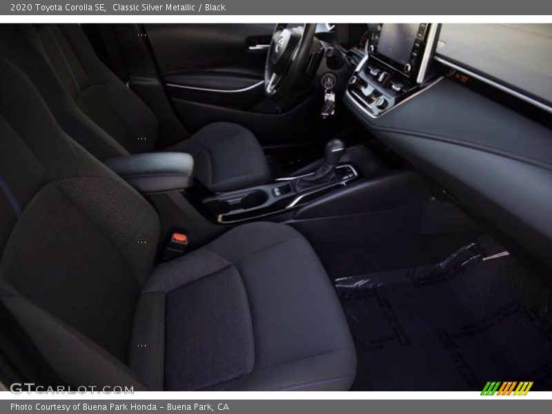 Classic Silver Metallic / Black 2020 Toyota Corolla SE