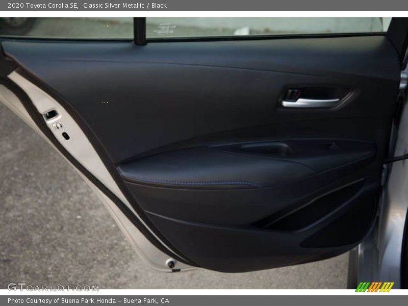 Classic Silver Metallic / Black 2020 Toyota Corolla SE